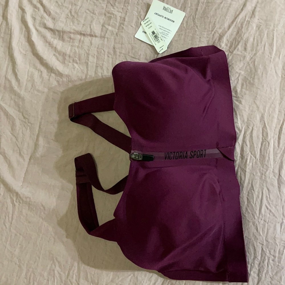 Victoria’s Secret Knockout Sports Bra